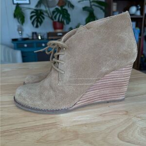 Lucky Brand Tan Suede Wedge Booties